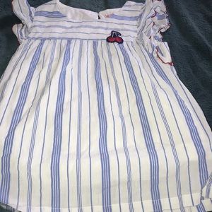 this is a girls 10-12 top